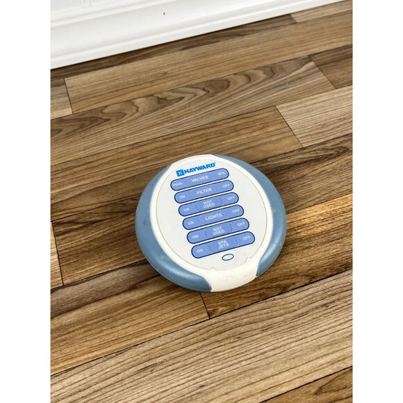 Hayward Goldline Controls AQL-SS-RF (GEN 1) Waterproof Wireless Spa Side Remote - Picture 3 of 6